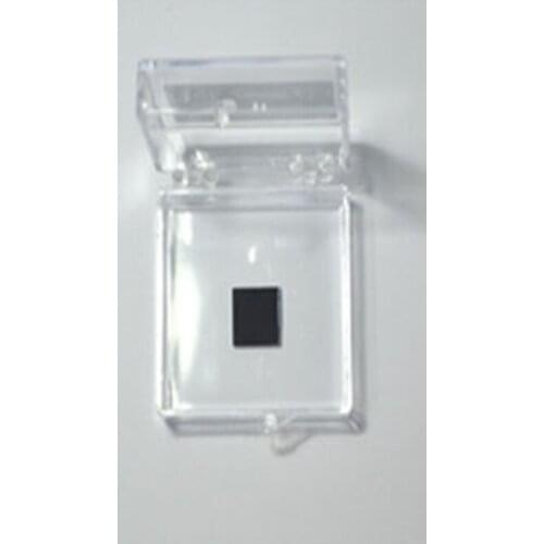 Molybdenum diselenide 05: silicon substrate MoSe2