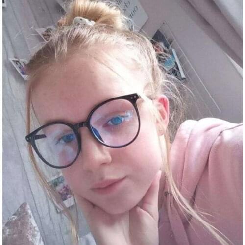 Vintage Ultra-light Frame Optical Glasses For Women Hot Sale Anti Blue Blocking Eyewear Transparent Round Eyeglasses Frames