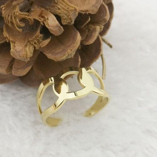 Girl Ring Hot Sell Classic Style Gold Color Luxury Women Fashion Stainless Steel Roxi Jewelry