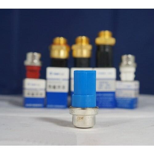 Thermo Detect Switch temperature sensor switch for VW P-assat B5 A-udi A6 C5 8D0 959 481 b