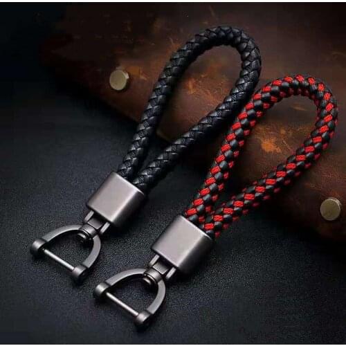 Hand Woven Leather Car KeyChain 360 Degree Rotating Horseshoe Buckle High-Grade Luxruy Men Women Key Rings Holder Bag Pendant