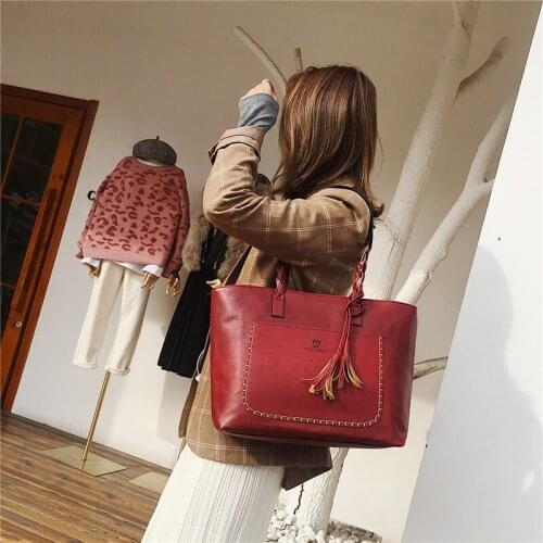 Vintage PU Flap Tassel Women Shoulder Bag Female Messager Bag Retro Daily Purse Causal Tote Lady Elegant Wallet Shopping Handbag