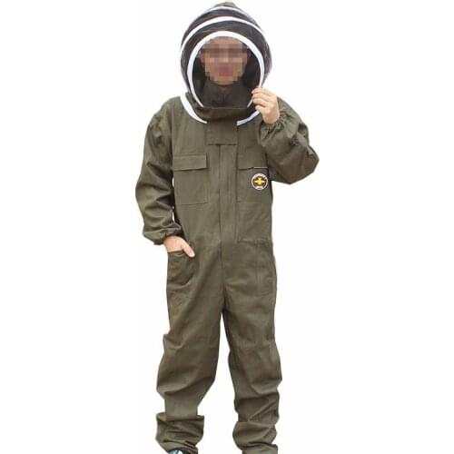 Bee proof clothing All in one anti bee suit Breathable anti bee suit Collecting bees Anti bee suit Beekeeping tools