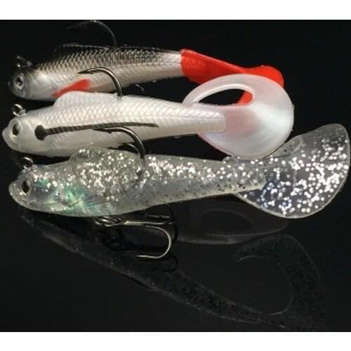 1pcs High Quality Bent Fishing Spinner Baits with Fishhooks Tackle Designed with Red-tailed Fish Shape Fishing Hook