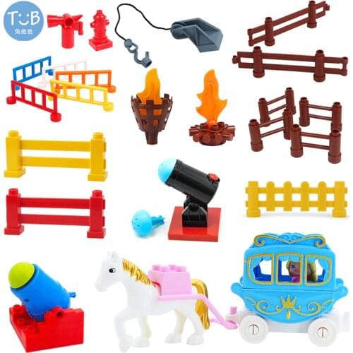 Big Building Blocks Princess horse car cannon Fence Assemble Toys For Children Compatible With Brick Sets Bricks Baby Gifts