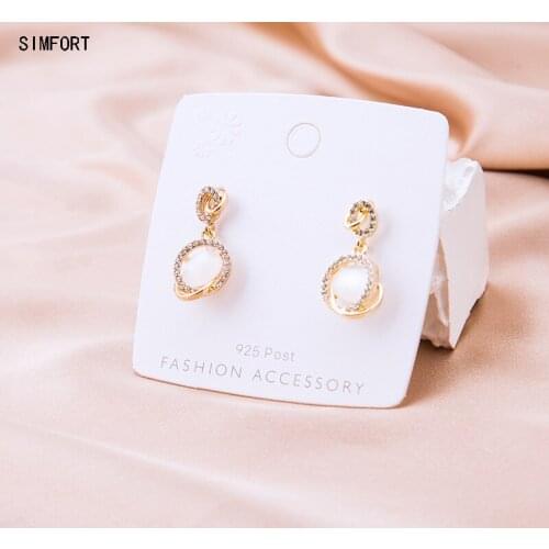 Womens 925Silver Pin EarringsThree-dimensional Cat Eye Diamond Elegant Fashion Personality Simple Alloy Decoration Jewelry Gift
