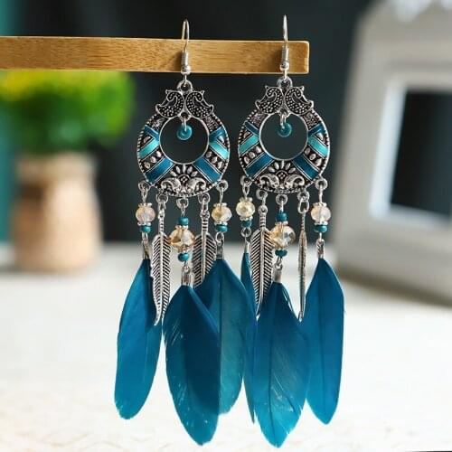Woman Earring New Ethnic Womens Hollow Long Feather Earrings Pendent Trend Female Accessories Vintage Women Earrings Jewelry