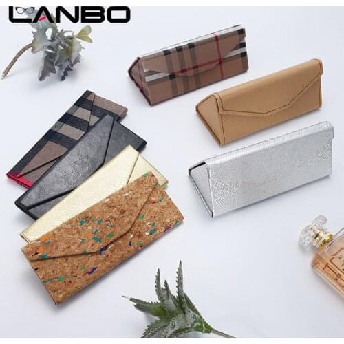 Portable Triangle Sunglasses Box Folding PU Waterproof Strong Magnet Eyewear Case Glasses Protective Organizer Solid Color