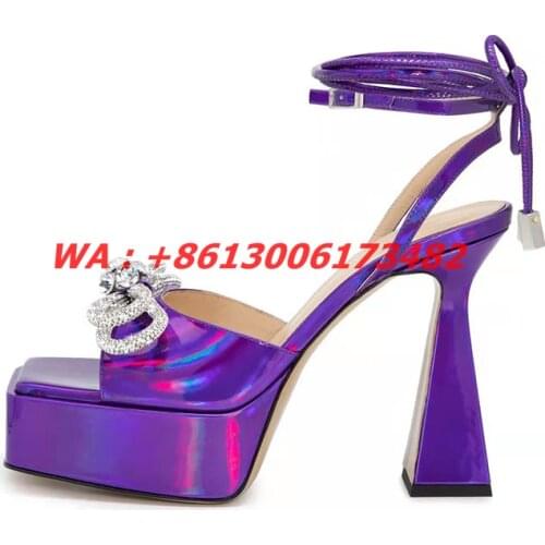 Summer woman beach diamonds Red Coral flat sandal rhinestones Red Coral T strap flip-flop woman flat sandal INS Red Coral sandal