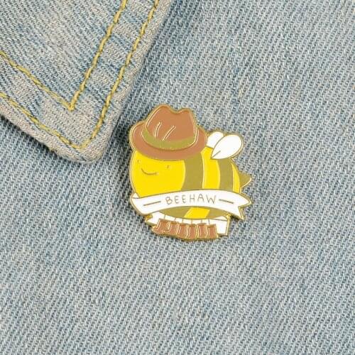 Mr. bee BEEHAW Enamel Brooch Fat bees in hats Lapel Pin stripe Cute honeybee Multi foot insect Cartoon Badge jewelry industrious