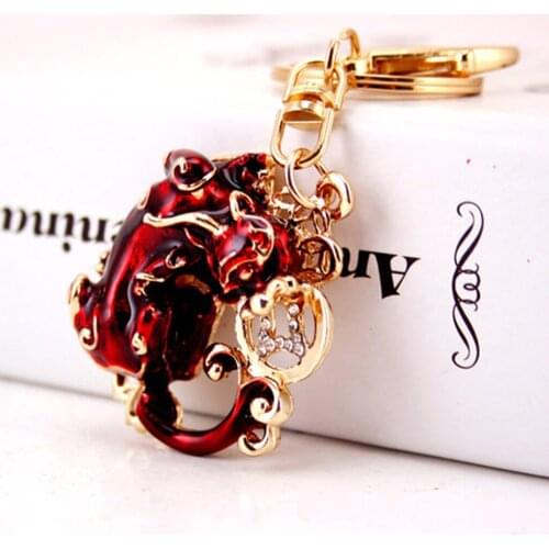 Handmade Pi Xiu Lucky Keychains to Bring Wealth Fortune Car Bag Key Rings Red