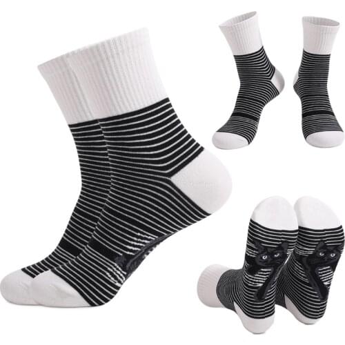 Women Men Novelty Black White Striped Crew Socks Funny Cute Cartoon Cat Printed Bottom Casual Mid Tube Hosiery Gifts