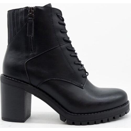 Women casual winter black leather zipper belt temperament thick bottom waterproof thick short boots high heels