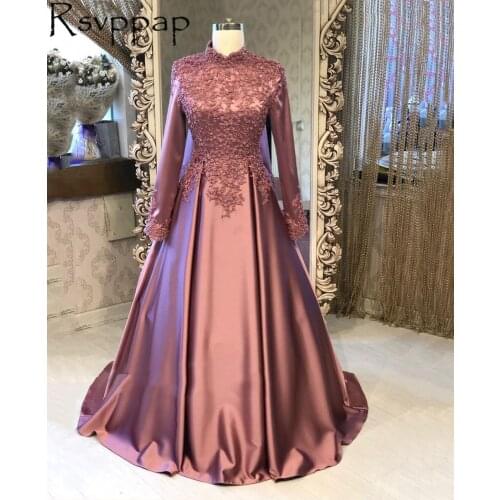 Muslim Style Satin A-line Long Evening Dresses 2021 Exquisite Beaded Lace Top Long Sleeves Dubai Arabic Women Formal Gowns