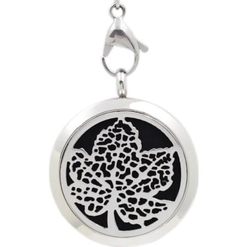 2Style Maple Leaf 30MM Bamboo Essential Oil Locket Necklace Pendant 316L Stainless Steel Aroma Locket Pendant With Free Pad