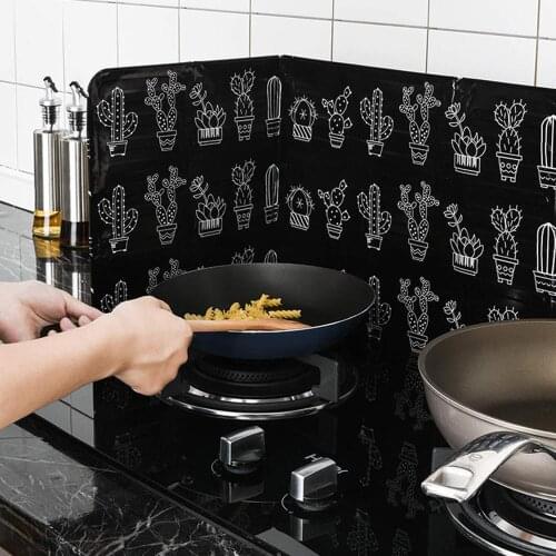 2020 Kitchen Stove Foil Plate Professional Prevent Oil Splash Cooking Splash Proof Baffle Kitchen Tool