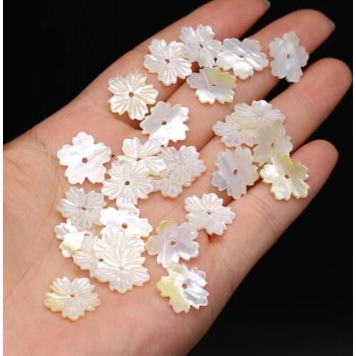 4pcs New Natural Freshwater Flower Shape White Shell Loose Isolation Beads for Necklace Bracelet Jewelry Making Size 15x15mm