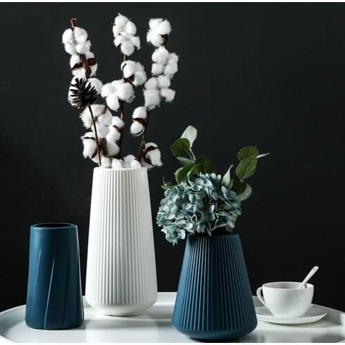 QWC Decorative Vases