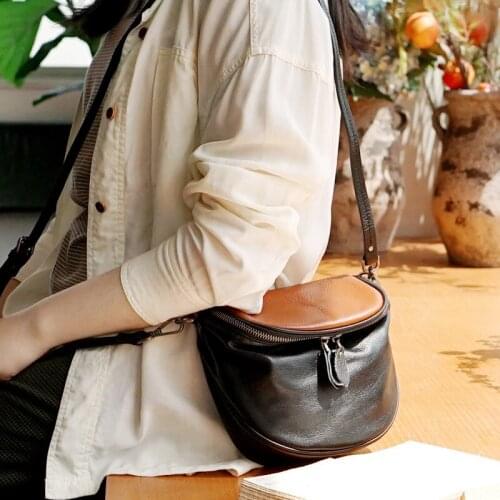 Fashion luxury natural soft real leather ladies one-shoulder messenger bag daily weekend party genuine leather saddle bag