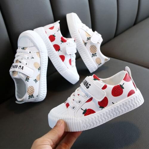 Soft-soled girls casual shoes Childrens shoes pineapple strawberry pattern flat shoes non-slip Girls sneakers