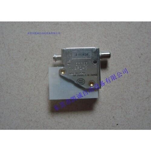 Original new 100% 1VAP2-1 15A 250VAC 0.3A 250VDC safety door switch