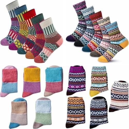 5 Pairs/Lot Warm socks women Winter Thick Cotton Socks Retro Colorful Socks Fashion Thick Needle Cotton woman socks winter