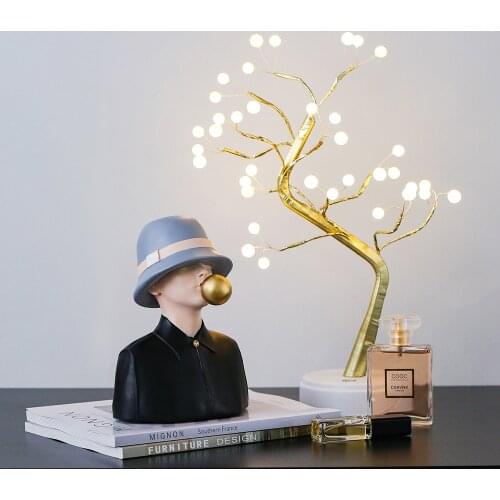 Moden Girl Blowing Bubble Resin Art Statue Tabletop Figurines Gift Fashion Sculpture Ornaments Home Desk Coffee Shop Decoration
