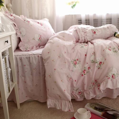 New Sweet pink LOVE bedding set rustic ruffle duvet cover print quilt cover elegant wrinkle bed sheet bedspread princess bedding