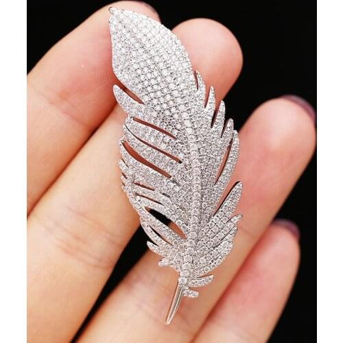 White Crystal Large Feather Brooches for Women Rhinestone Wedding Bouquet Jewelry Beautiful Pins Gift broche femme bijoux de lux