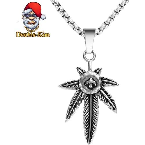 Maple Leaf Eagle Pendant Necklace Men Hiphop Street Culture Titanium Stainless Steel Fashion Trendy Chain Necklace Man Jewelry