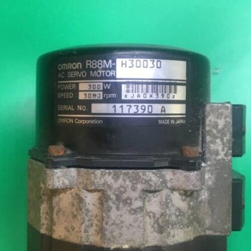 DR1015B80 *1C/L1D96423 servo motor , used one , 85% appearance new , test goods , free shipping