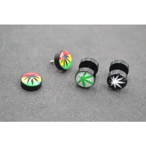 50pcs Free Shippment Pot Leaf Green Weed Leaf Logos Ear Stud Fake Ear Plugs Cheat Illussion Ear Tunnles Earring Body Jewlery