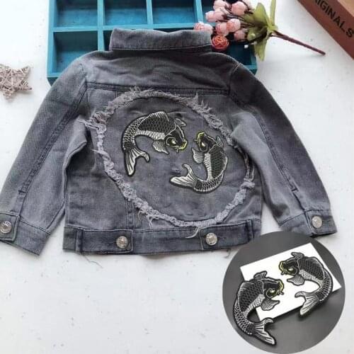 Large Carp Fish Embroidered Patches DIY Stripes Stickers Classic Ethnic Carp Koi Embroidery Patch patches for clothing Appliques