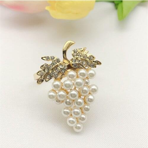 10pcs high-end hotel tableware fruit grape napkin buckle pearl napkin ring cloth ring model room decoration buckle