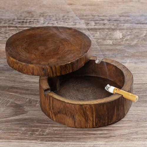 Office Crative Fashion Hot Selling Wood Color Southeast Asia Features Solid Wood Ashtray Personality Wooden With Lid Ashtray