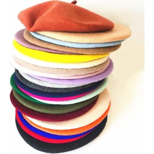 New Felt Wool Solid Color Beret Caps Female Bonnet Women caps Lady Painter All Matched Warm Artist Hat Wholesale