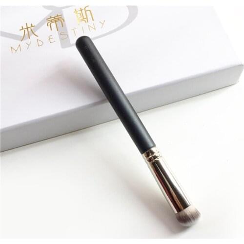 270S Mini Rounded Slant Concealer Brush - Small Foundation Cream Buffer Blender Brush
