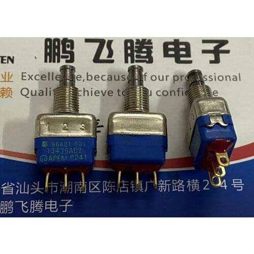 1PCS Imported French APEM 13435AD2 high-speed self-reset 3-pin button switch single-pole button switch