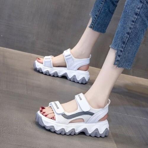 Sandals summer 2021 new womens fashion net red sports womens shoes thick soled beach shoes muffin fairy style