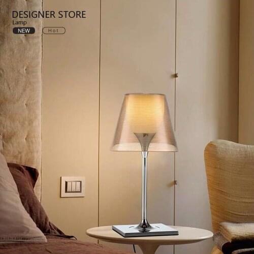 Italian style spot study bedroom room modern minimalist fashion art deco warm table lamp