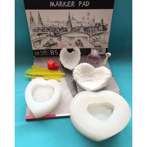 Praying Angel Wings Mold Silicone Concrete Aroma Plaster Gypsum Mold Feather Wings Shape Clay Cement Mould Two Sizes