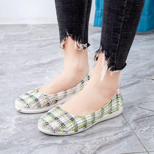 2021 Hot Sale Running Shoes Women Sport Shoes Outdoor Slip on Platform Sneakers Mesh Breathable Walking Jogging Gym Trainers