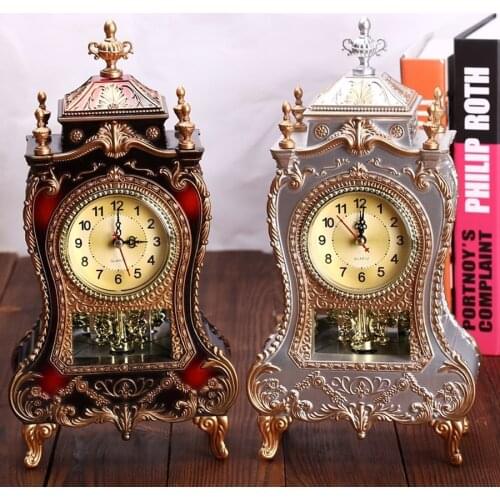 European Retro Table Clock Modern Design Decorative Bedroom Antique Style Desk Clock with 12 Music Hourly Chiming Desktop Clocks