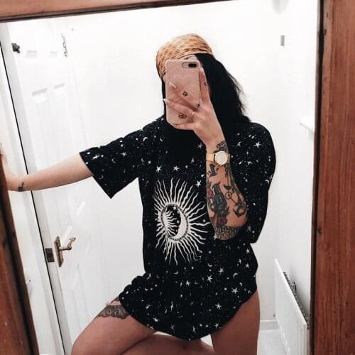 Vintage Crescent Stars Sun Print Women tshirt Casual Top Cotton Hipster T-shirt For Girls Tumblr Top Tee DropShipping