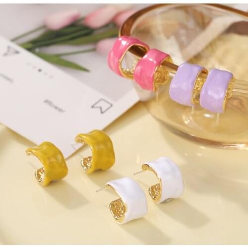 Vintage Fashion Macarone Geometric C Shaped Earrings for Women Colorful Acrylic Round Circle Hoop Earrings Ear Jewelry Gifts