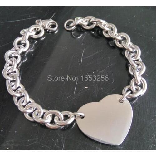 2016 New design Stainless Steel Smooth Oval Chain Heart Charms Bracelet Fashion Women Jewelry 8mm 8.46