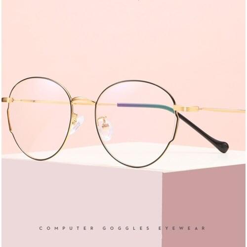 Glasses For Male and Female Retro Metal Eyewears New Arrival Casual Fashional Frame Myopia Spectacles