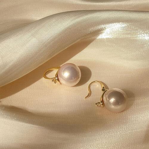 Miuoxion Wholesale Retro Big Pearl Earrings Simple Fashion Personality Jewelry For Women Luxury Namour Charm Gift All Seasons