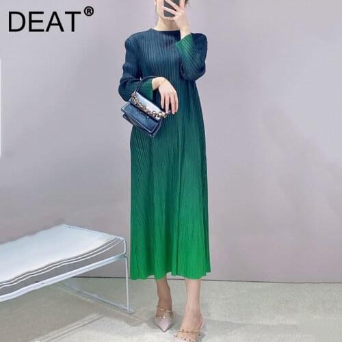 DEAT Women Pleated Dress Blue Gradient Elastic Round Collar Long Sleeve Elegant Casual Style Loose 2021 Autumn Fashion 15JK047