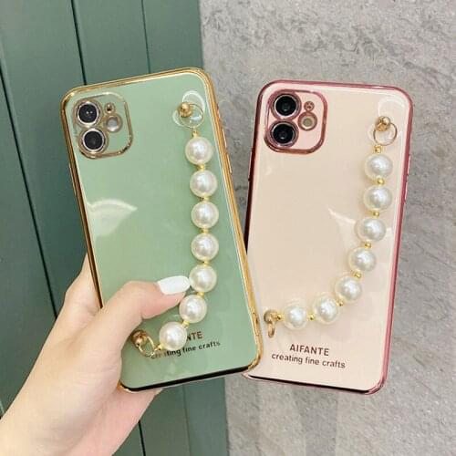 Luxury Wrist Chain Pearl Bracelet Case For iphone 12 11 Pro Max Mini Cover For iphone 6 7 8 Plus SE 2020 Case Soft Silicone Capa